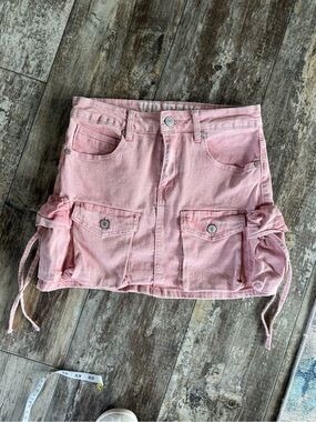 2 for $20 sale: VIP jeans pink denim mini skirt large cargo pockets - M